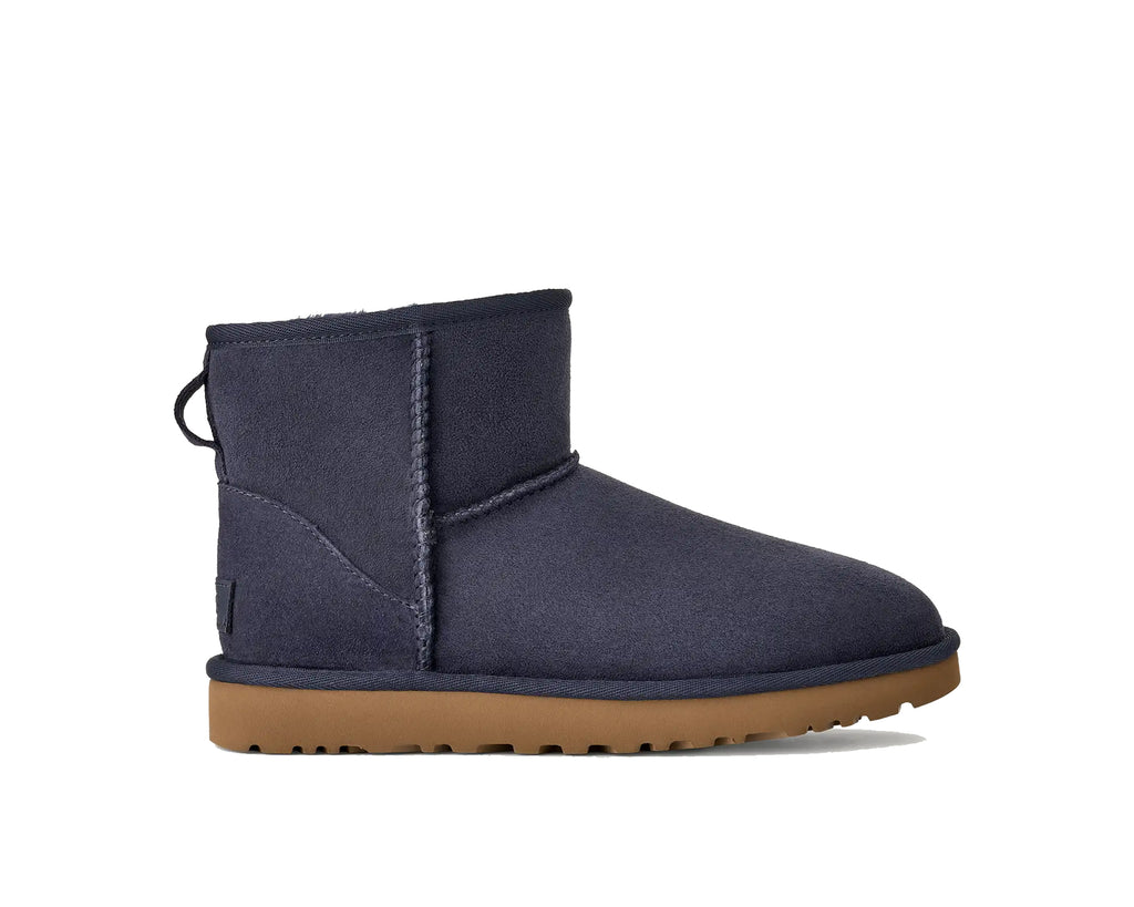 Women`s UGG Classic Mini II