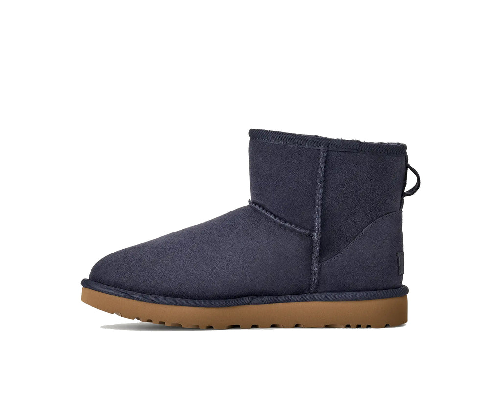 Women`s UGG Classic Mini II