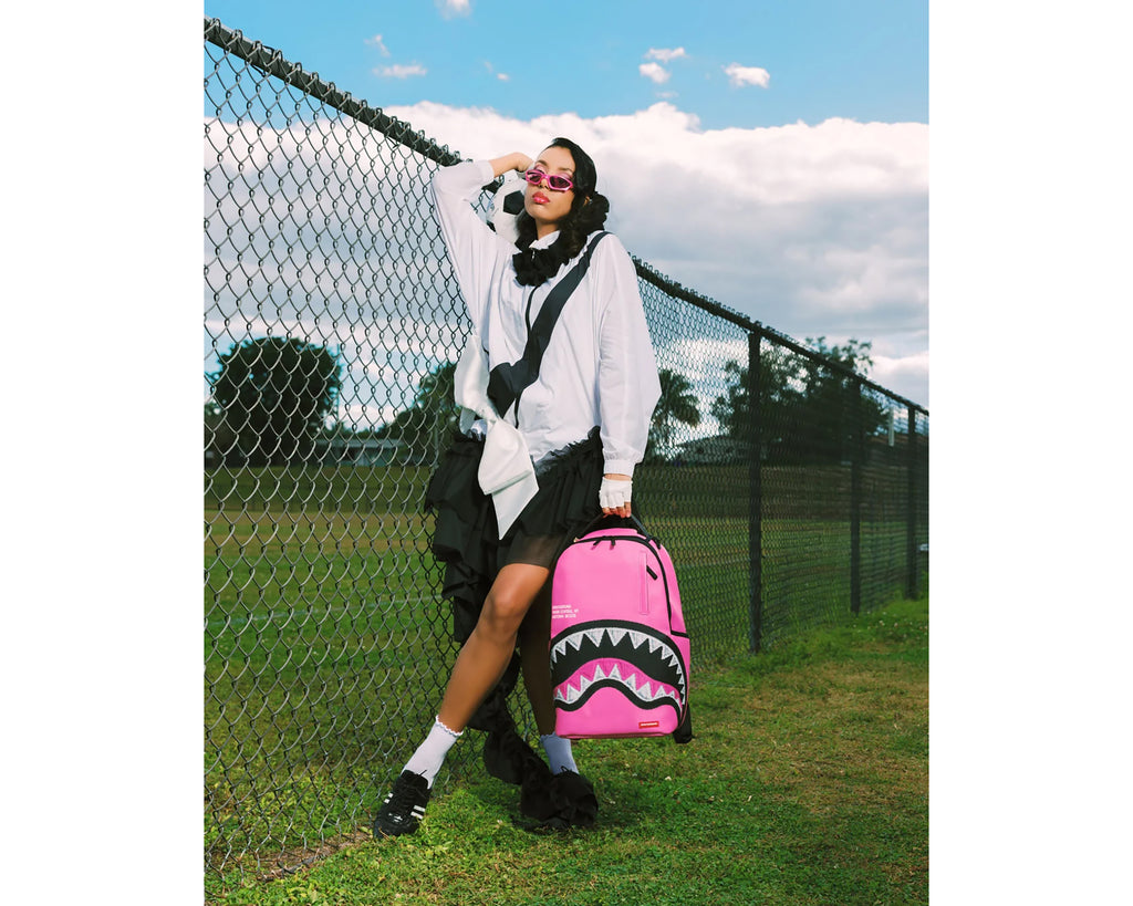 SHARK CENTRAL EMBROIDERED EFFECT BACKPACK