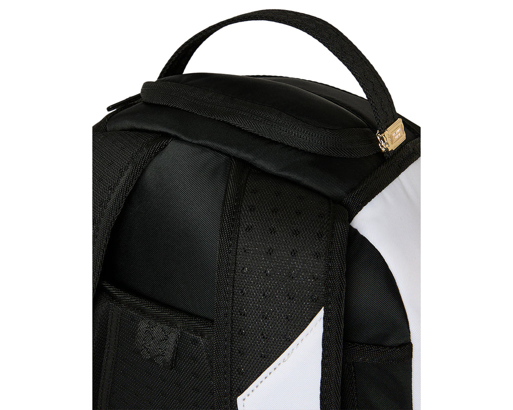SHARK CENTRAL 2 BEYOND BACKPACK