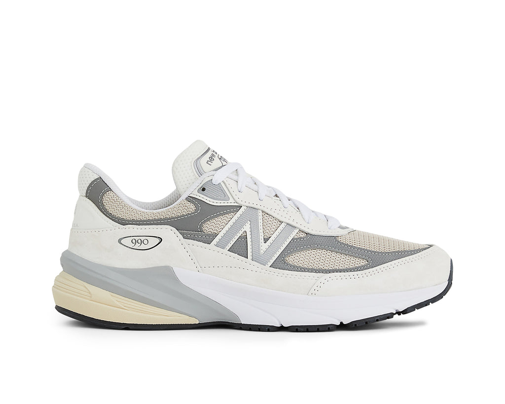 Men`s 990v6 NB Sneakers