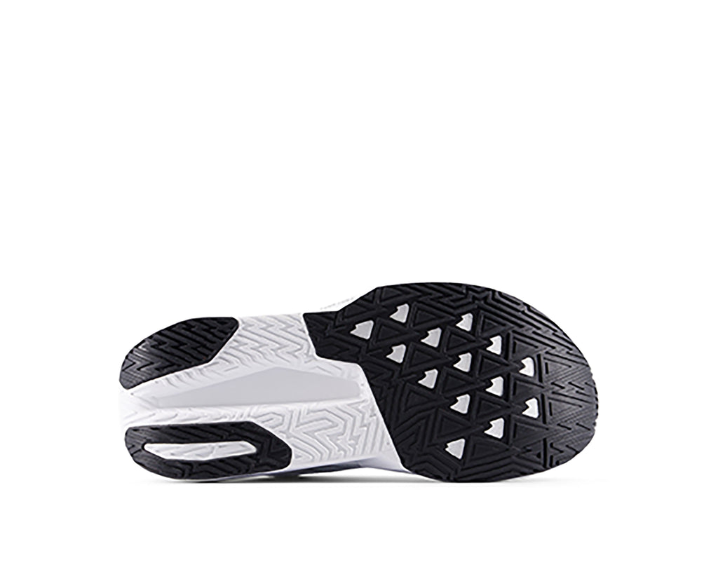 Women`s NB FuelCell Rebel v5