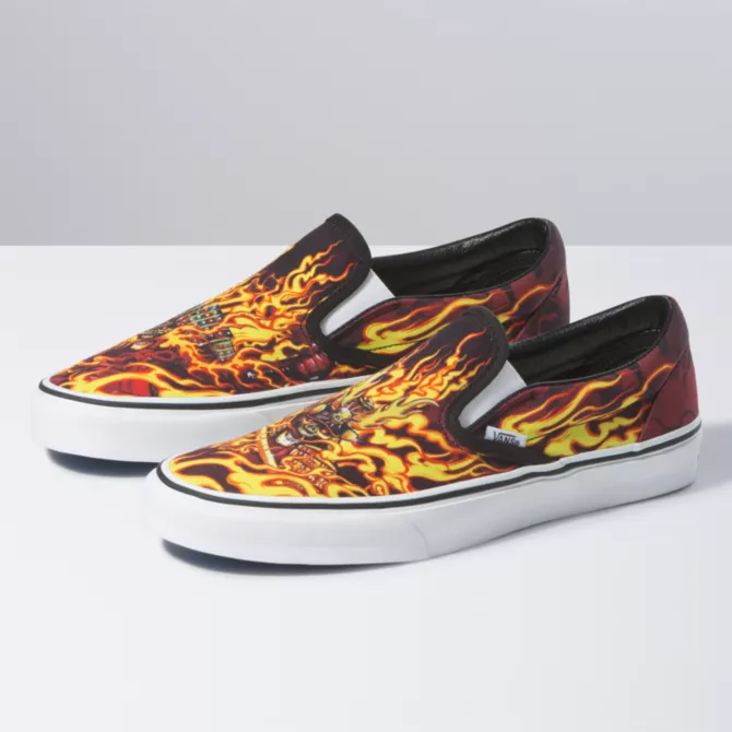 SAMURAI RISING BLACK TRUE WHITE