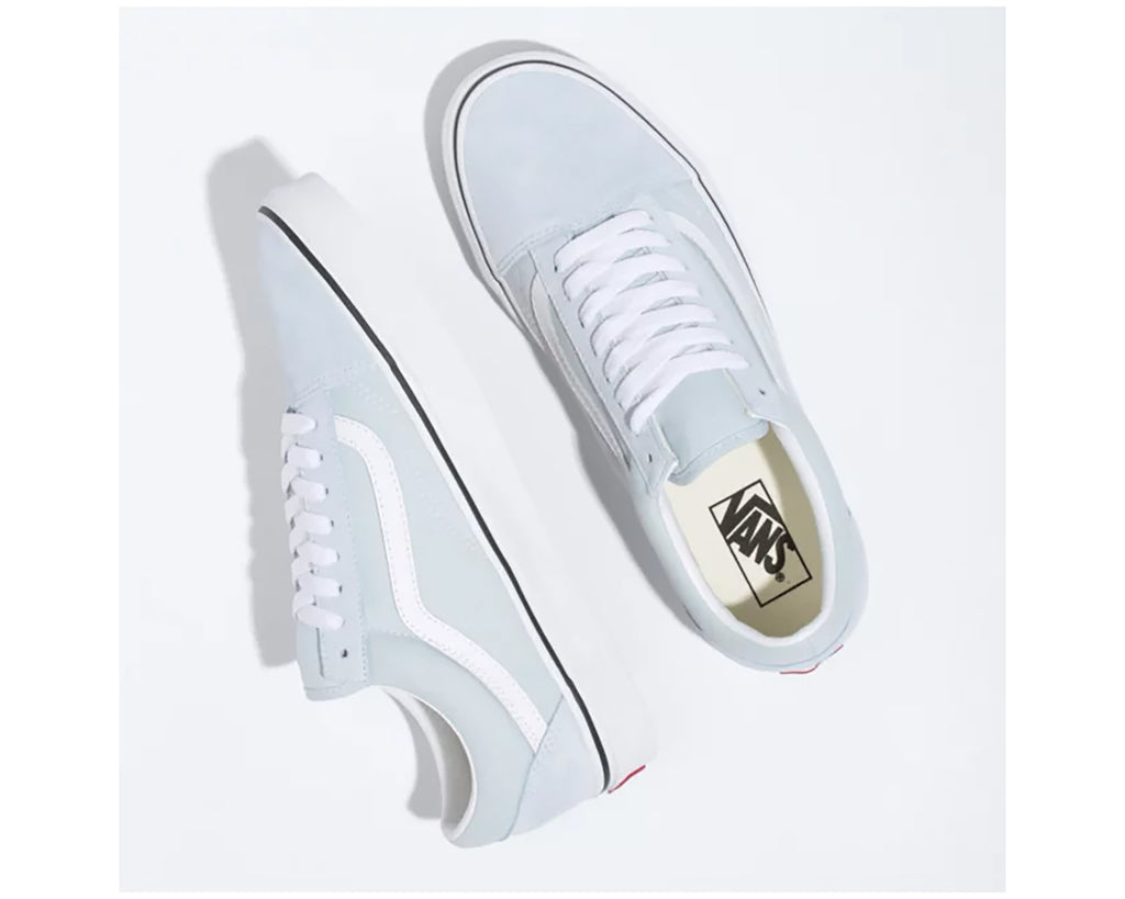 BALLAD BLUE TRUE WHITE