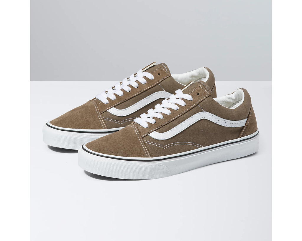 COLOR THEORY WALNUT