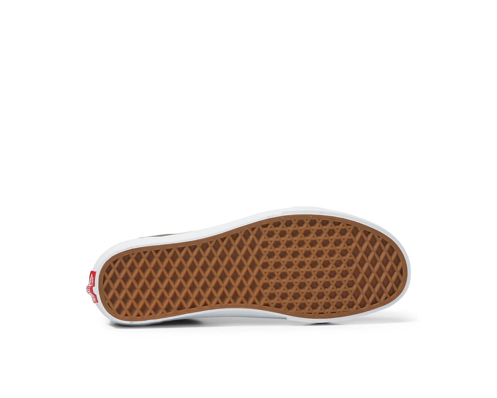 COLOR THEORY WALNUT