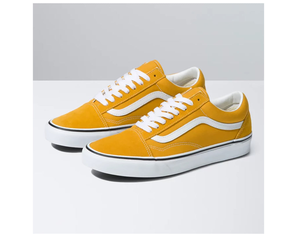COLOR THEORY GOLDEN YELLOW