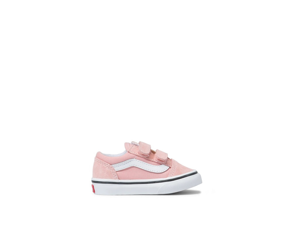 POWDER PINK TRUE WHITE