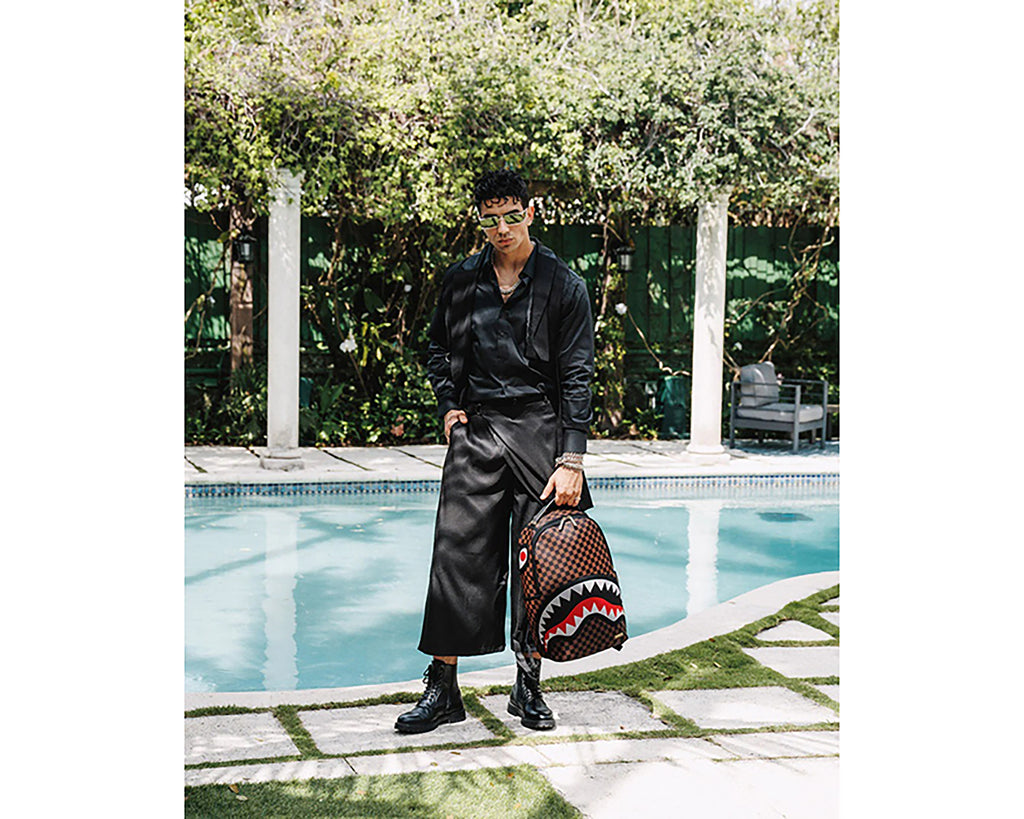 SAWTOOTH SHARKS IN PAIRS DLXSV BACKPACK