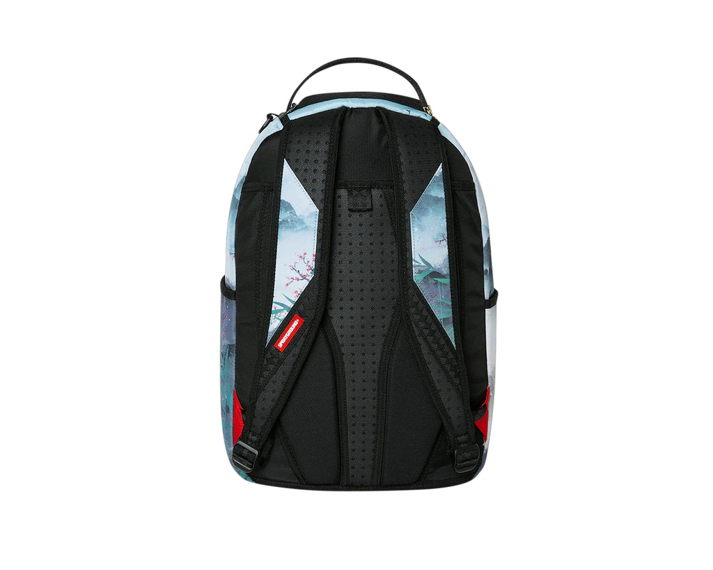 TIGER CLAW MOUNTAIN BACKPACK