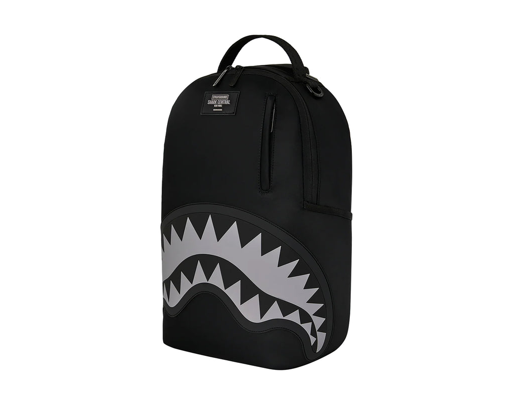 SHARK CENTRAL 2 DARK MODE BACKPACK